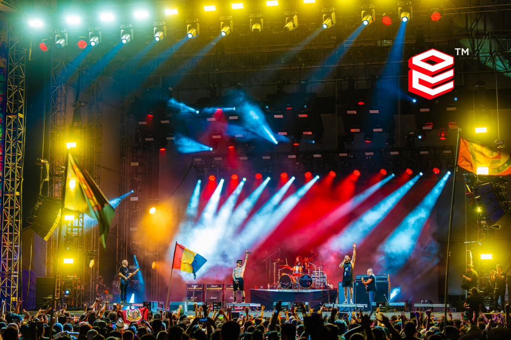 Genitallica: La Explosión Rockera que conquistó el Tecate Pa’l&nbsp;Norte.